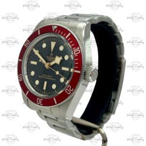 Tudor Black Bay 41 Burgundy • 2023 • topstaat